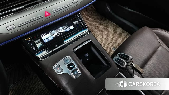 Hyundai The New Grandeur IG Hybrid id 4930609 из Кореи 32