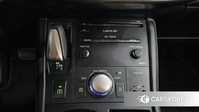 Lexus CT200h id 5018834 из Кореи 31