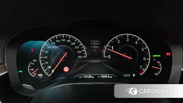 BMW 5 Series (G30) id 5048235 из Кореи 18