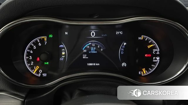 Jeep Grand Cherokee id 5028955 из Кореи 35