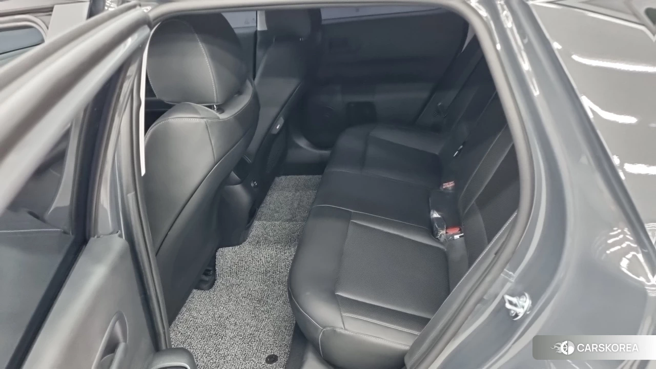 Hyundai Avante (CN8) id 4984778 из Кореи 16