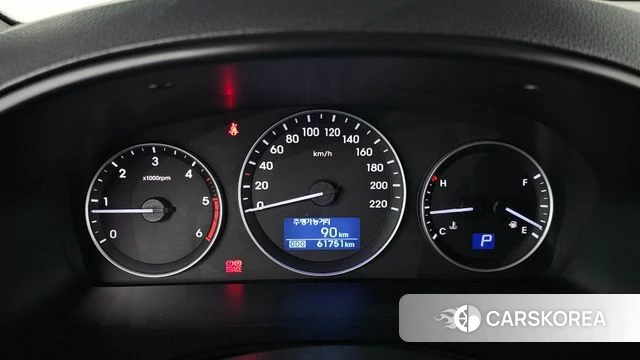 Hyundai The New Grand Starex id 4708496 из Кореи 18