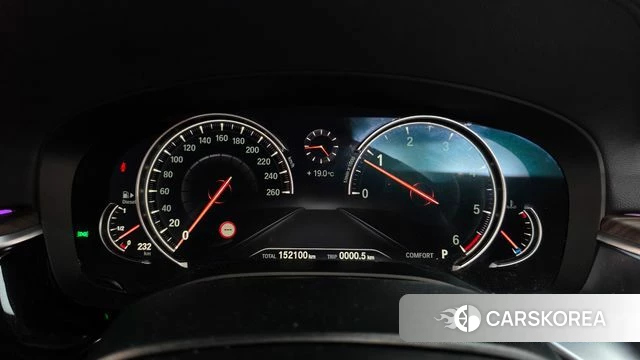 BMW 5 Series (G30) id 5004623 из Кореи 18