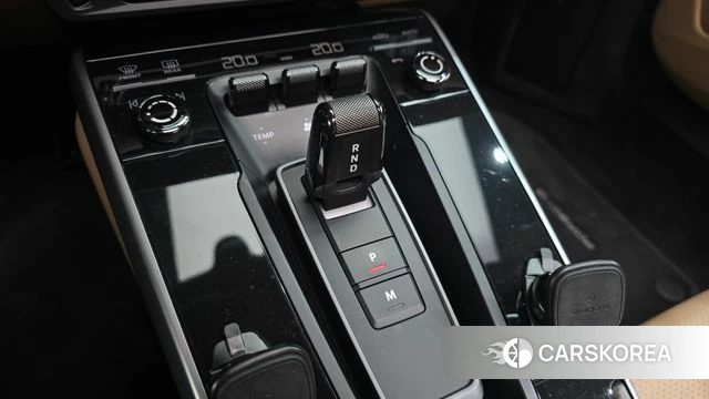 Porsche 911(992) id 4987292 из Кореи 32