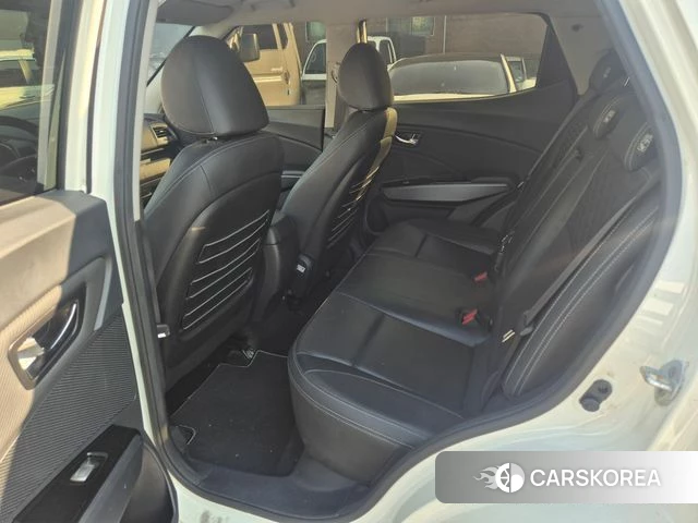 Ssangyong Tivoli Air id 5004644 из Кореи 10