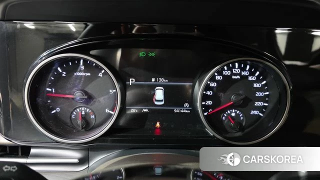 Kia Carnival 4th generation id 4923001 из Кореи 29