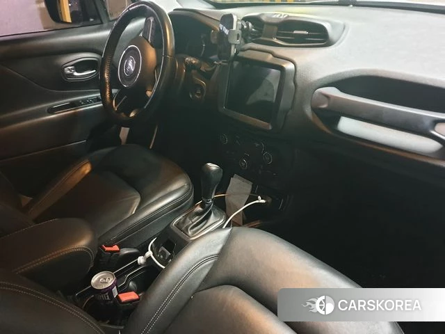 Jeep Renegade id 4900806 из Кореи 8