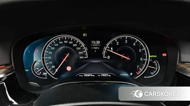 BMW 5 Series (G30) id 5023848 из Кореи 18