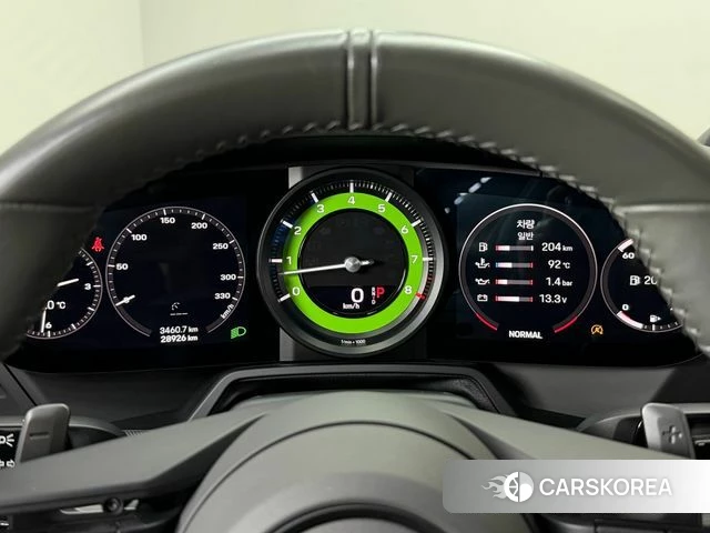 Porsche 911(992) id 4785297 из Кореи 18