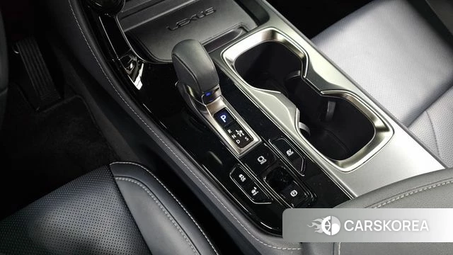 Lexus NX350h Second generation id 4995994 из Кореи 30
