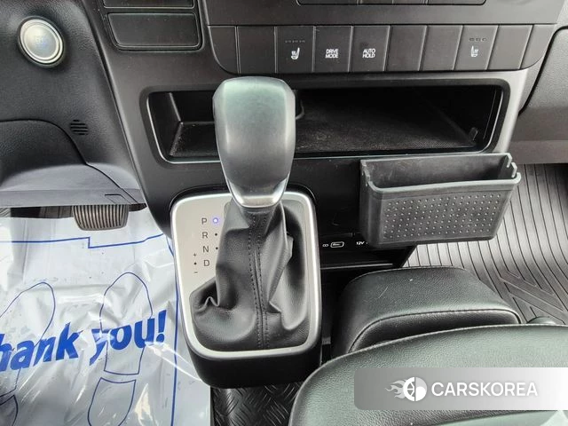 Hyundai Staria id 5046951 из Кореи 16