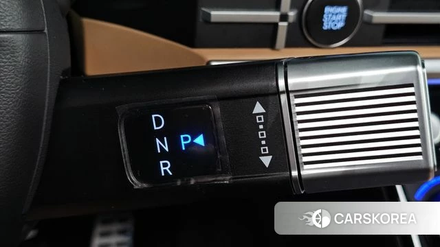 Hyundai Santa Fe (MX5) id 4985539 из Кореи 32
