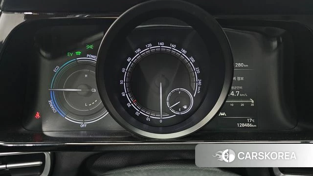 Hyundai Avante Hybrid (CN7) id 5017929 из Кореи 28