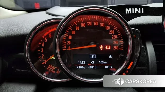 Mini Cooper D id 3429345 из Кореи 18