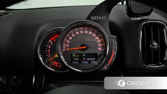 Mini Cooper D Countryman id 4924214 из Кореи 18