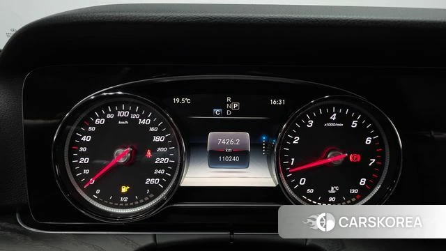 Mercedes-Benz E-Class W213 id 5036059 из Кореи 18