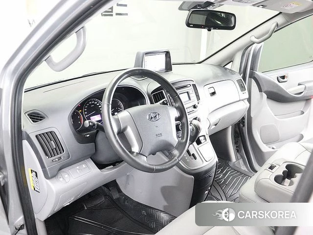 Hyundai The New Grand Starex id 5028302 из Кореи 18