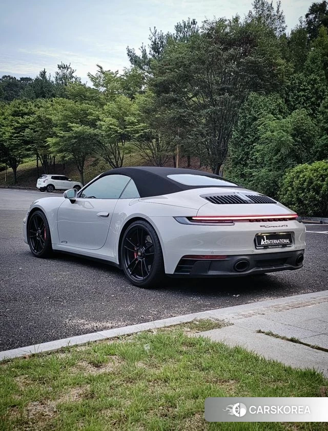 Porsche 911(992) id 4744250 из Кореи 18