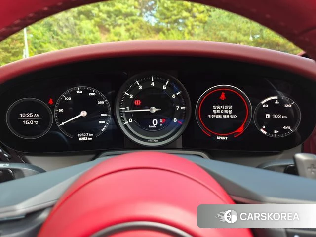 Porsche 911(992) id 4990532 из Кореи 18