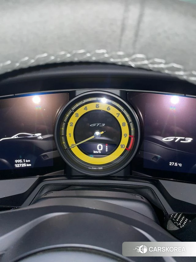 Porsche 911(992) id 4835544 из Кореи 18