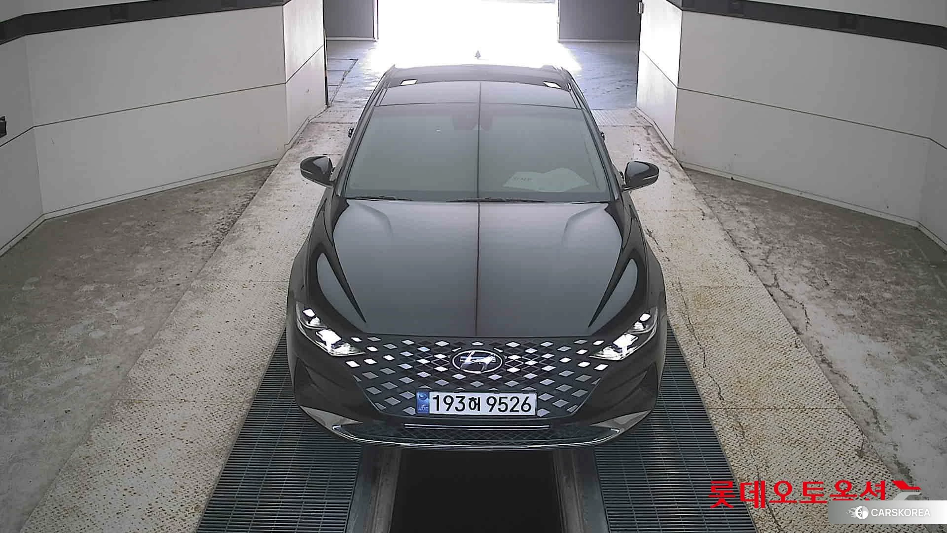 Hyundai Grandeur Hybrid id 5001037 из Кореи 35