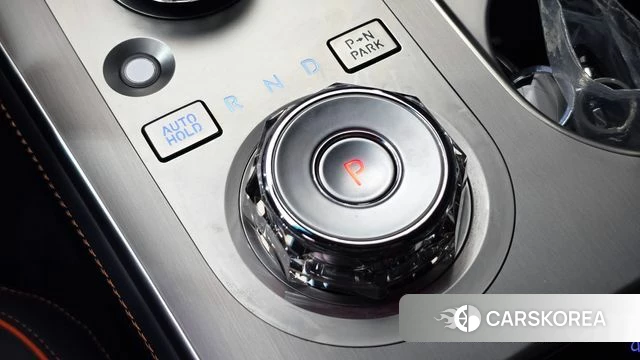 Genesis GV70 id 5026002 из Кореи 36