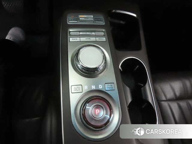 Genesis GV70 id 5031476 из Кореи 18