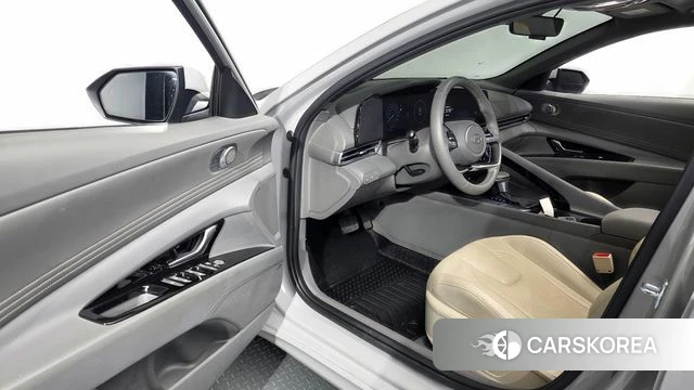 Hyundai The New Avante (CN7) id 4957444 из Кореи 30