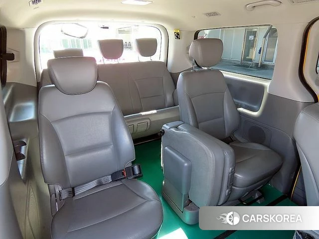 Hyundai The New Grand Starex id 5053825 из Кореи 19