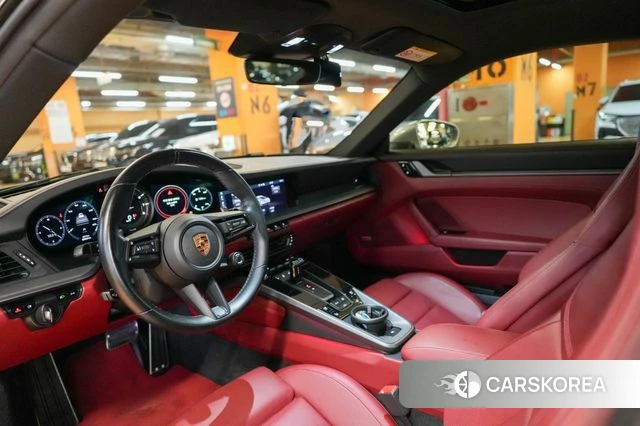 Porsche 911(992) id 5047594 из Кореи 19