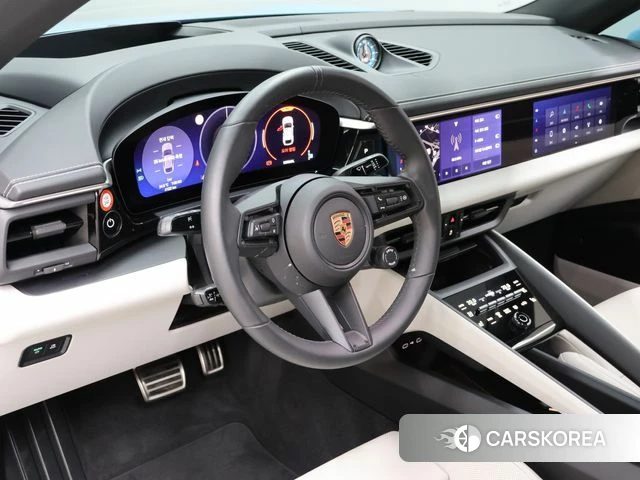 Porsche Makan EV id 4964263 из Кореи 19