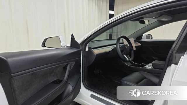 Tesla Model 3 id 4977255 из Кореи 30