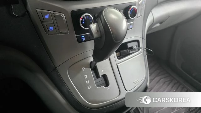 Hyundai The New Grand Starex id 4978195 из Кореи 19