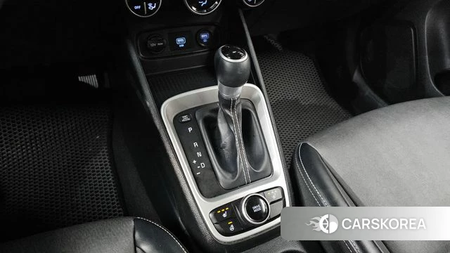Hyundai Venue id 4998420 из Кореи 19