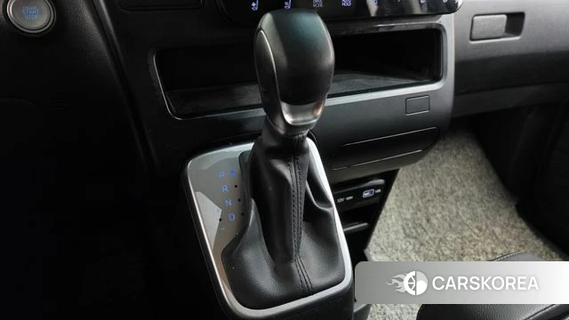 Hyundai Staria id 5026998 из Кореи 30