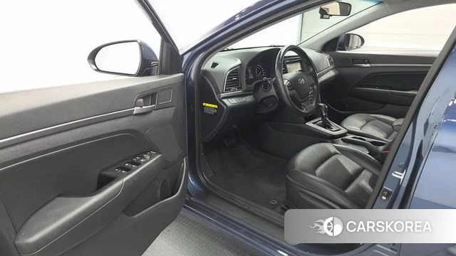Hyundai Avante AD id 4967808 из Кореи 29