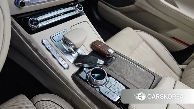 Genesis G90 id 3187884 из Кореи 19