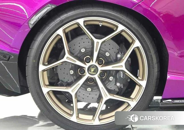 Lamborghini Revuelto id 4719480 из Кореи 19