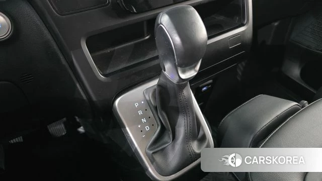 Hyundai Staria id 5002018 из Кореи 31