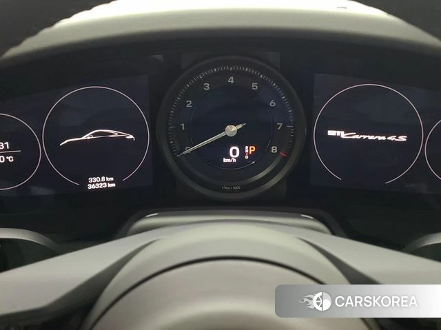 Porsche 911(992) id 4947202 из Кореи 18