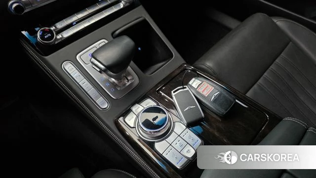 Genesis G90 id 4543215 из Кореи 29