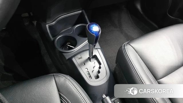 Toyota Prius C id 4873307 из Кореи 30