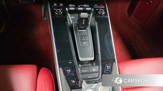 Porsche 911(992) id 4930069 из Кореи 30