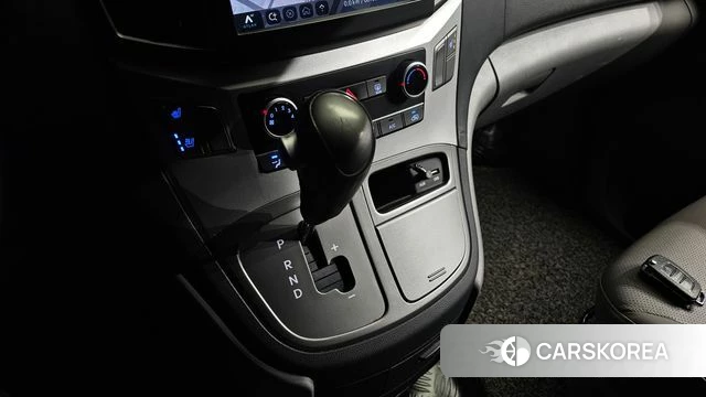 Hyundai The New Grand Starex id 4967943 из Кореи 19
