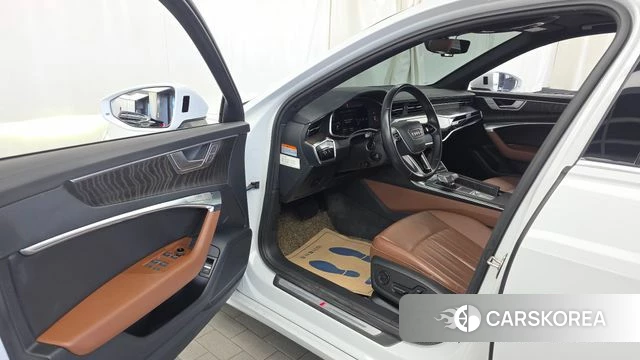 Audi A6 (C8) id 4959378 из Кореи 32