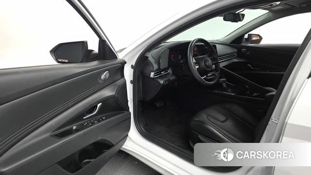 Hyundai The New Avante (CN7) id 5039187 из Кореи 29