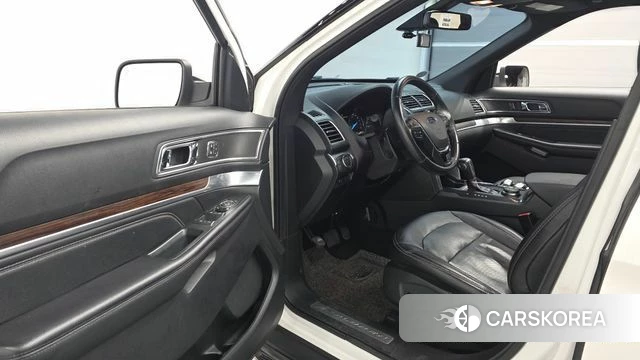 Ford Explorer id 4918800 из Кореи 29