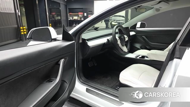 Tesla Model 3 id 4966707 из Кореи 31