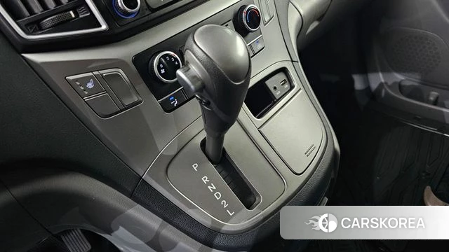 Hyundai The New Grand Starex id 4924162 из Кореи 19