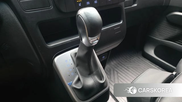 Hyundai Staria id 4560245 из Кореи 27